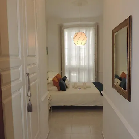Casita De Santos Málaga